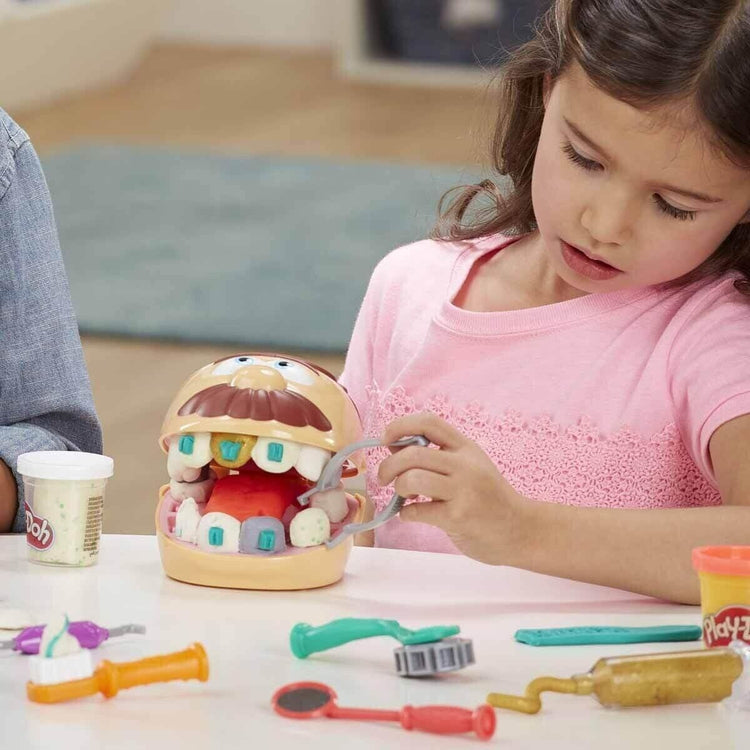 Play-Doh Drill 'n Fill Dentist Toy for Children 3 Years and Up with 8 Modelling