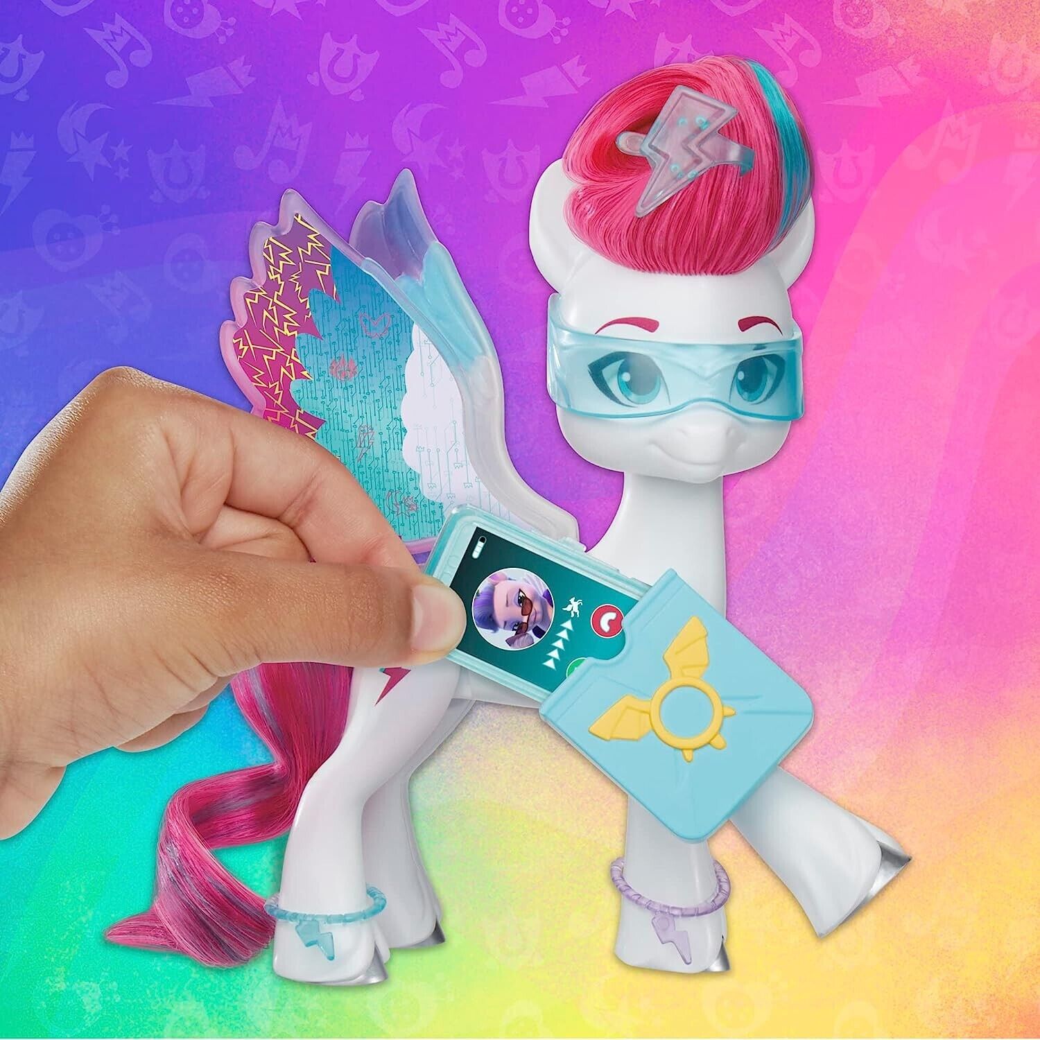 My Little Pony Toys Zipp Storm Wing Surprise Fashion Doll with Wings and Acc.