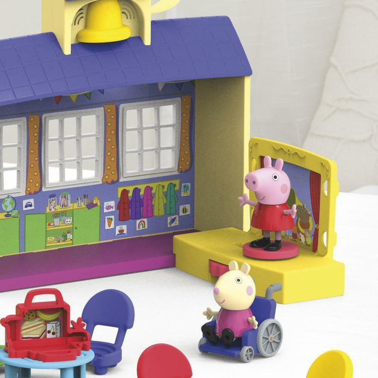 New Peppa Pig School Playset - Peppa's Adventures Playgroup - Free Shipping