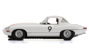 New Scalextric Jaguar E Type 1965 Bathurst No.9 Bob Jane Slot Car C3890