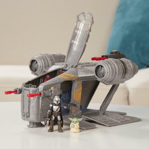 Star Wars Mission Fleet Deluxe The Mandalorian Razor Crest with The Child - New