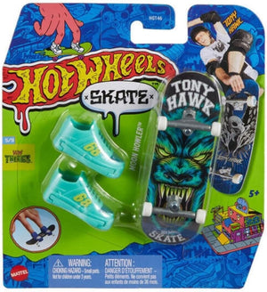 Hot Wheels Skate Fingerboard & Shoes - 1 Fingerboard & 1 Pair of Removable Skate