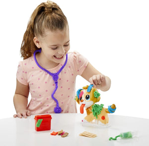 Play-Doh Care n Carry Vet Playset with Toy Dog, Carrier, 10 Tools, 5 Colours,