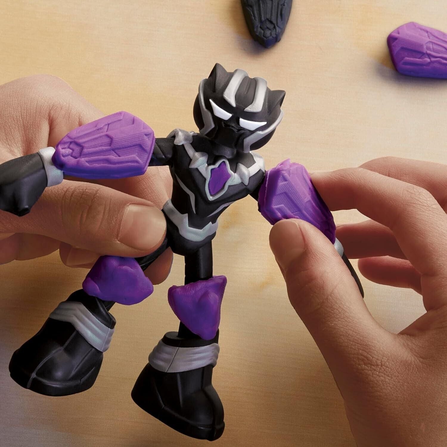 Play-Doh Marvel Black Panther Cutting Claws Action Figure Playset