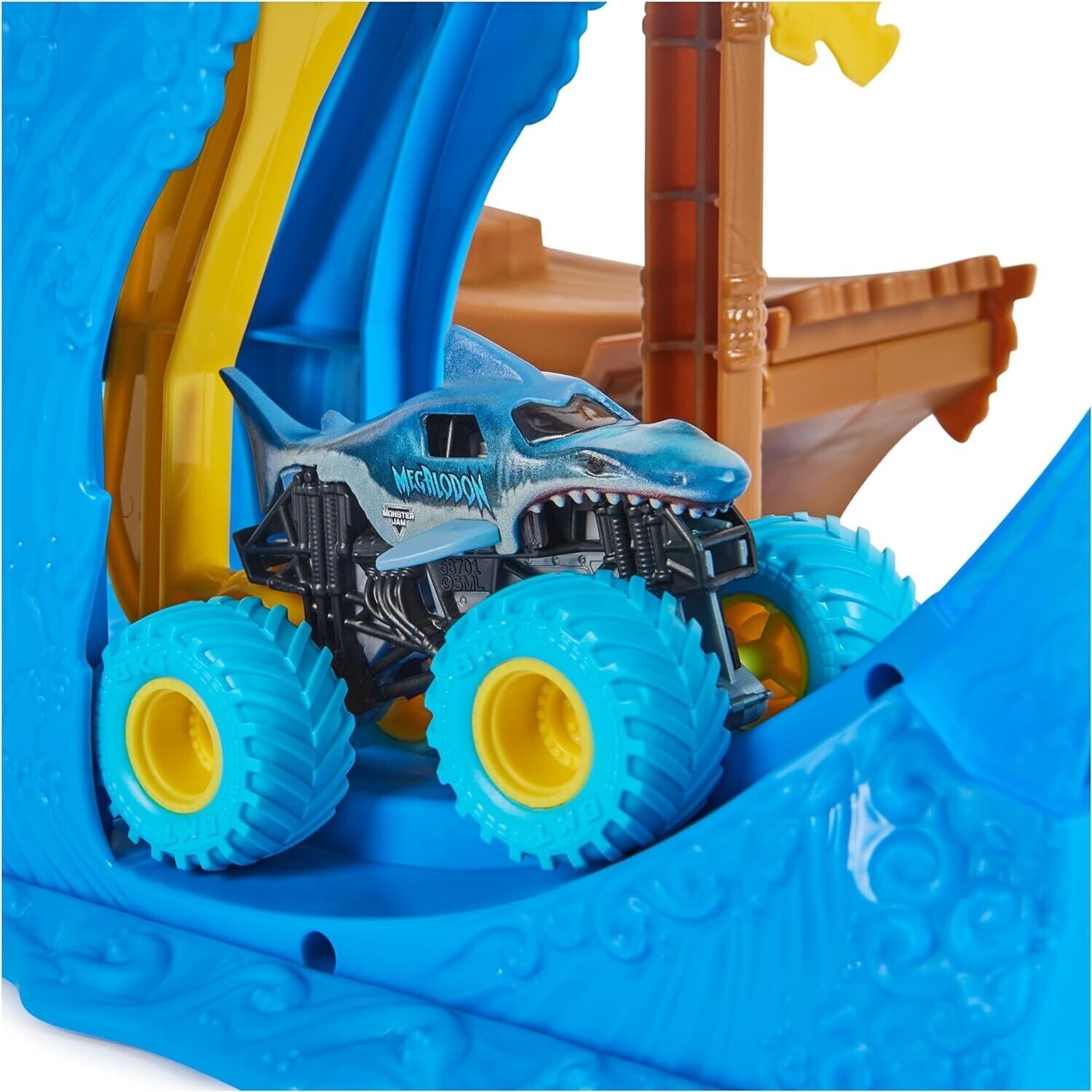 Monster Jam Megalodon Loop Of Doom Playset