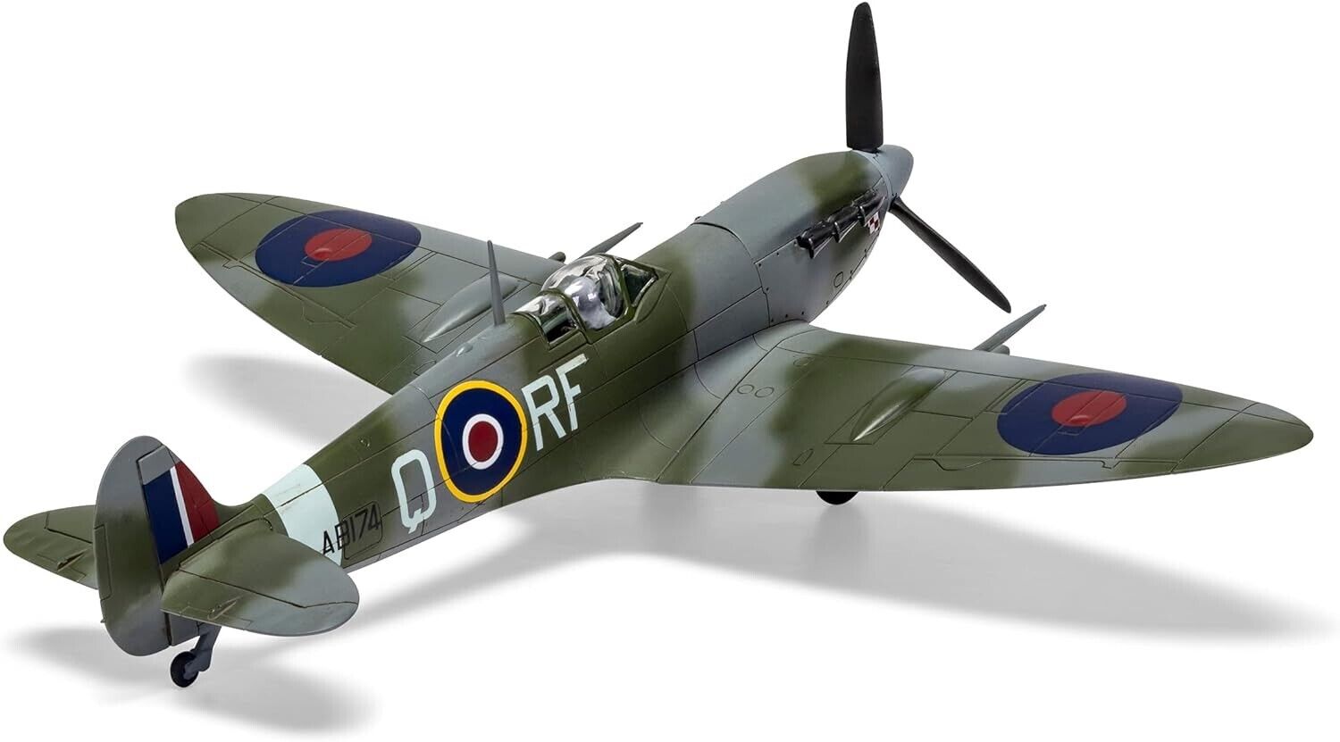 Airfix A55001 Supermarine Spitfire Mk.Vc 1:72 Scale Model Starter Set