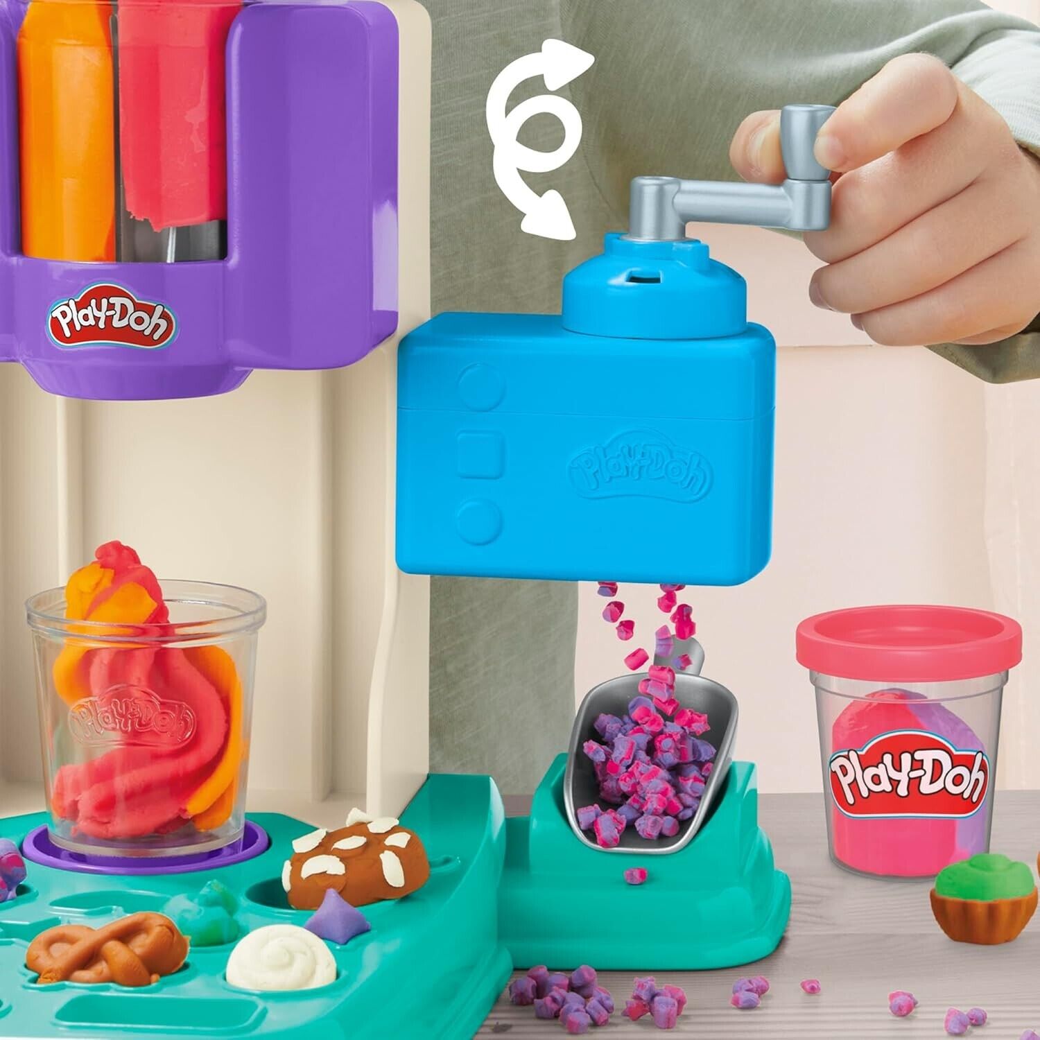 Play-Doh Rainbow Swirl Ice Cream Playset